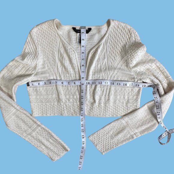 BCBG MAXAZRIA Cropped, Cream, Silk, Cotton Cardi Jacquard Classy Dreamy, M - Picture 2 of 8